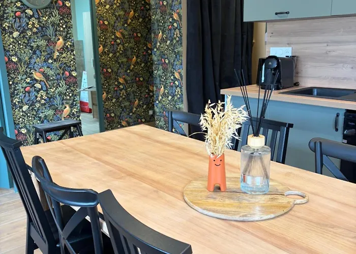 La Mesa Normande, Et Avec Jardin Semesterbostad